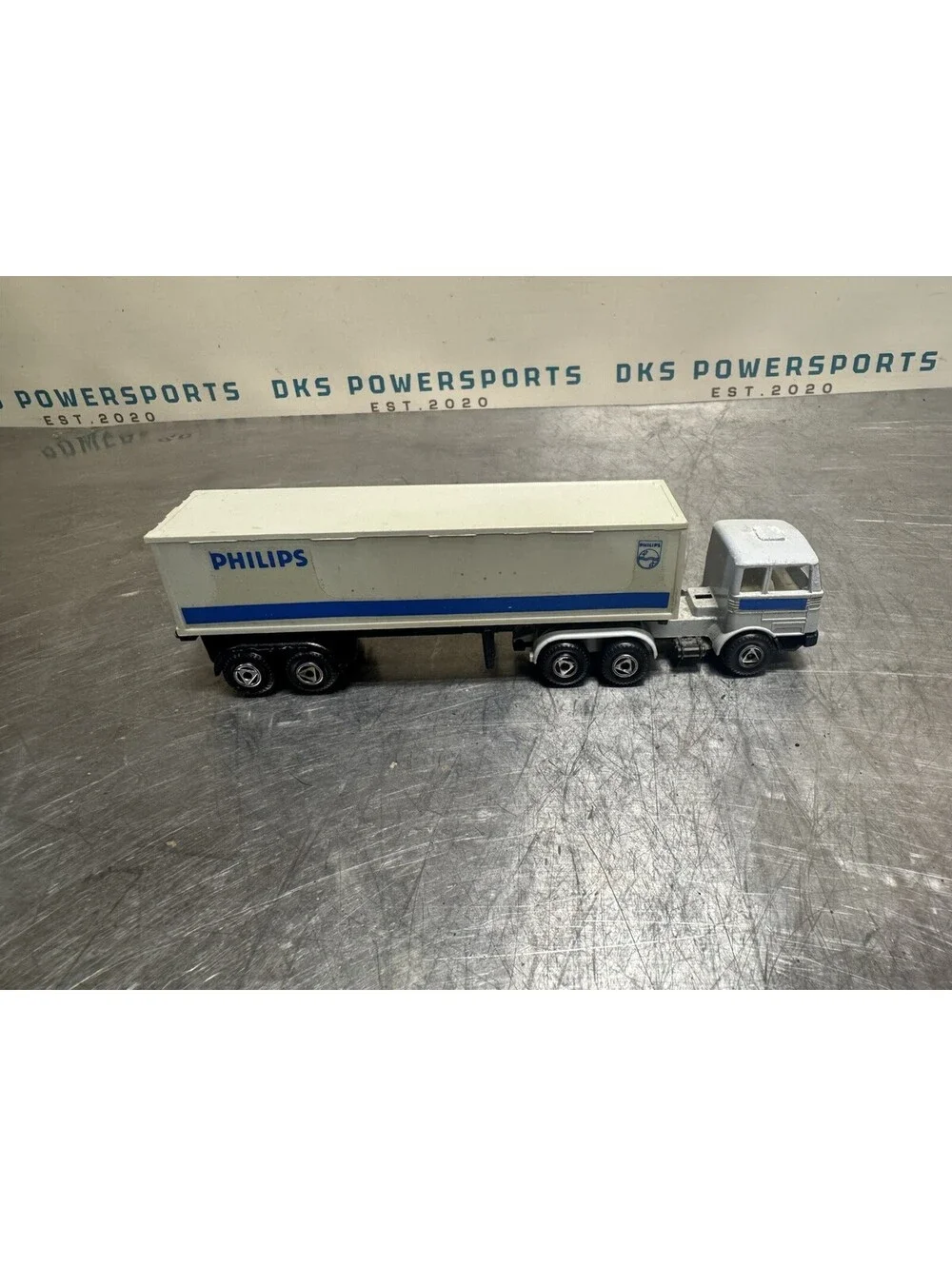 EFSI MERCEDES-BENZ TRUCK & TRAILER - Philips - 1.87